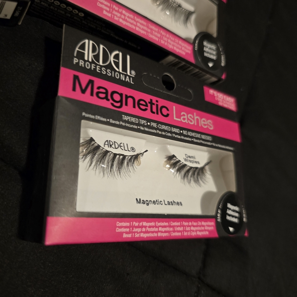 Ardell Magnetic‎ Lashes Set Wispies NEW 4 Pack - Picture 5 of 5